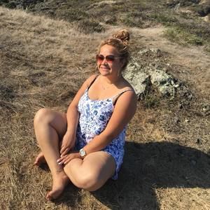 Meet your Posher, Talina